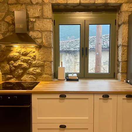 Achyronas 1840 Stone House * Γραβιά